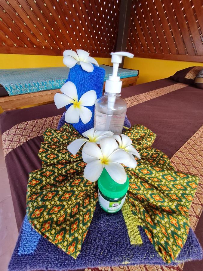 Bee Nat Garden Resort Bang Rak Beach  Bagian luar foto