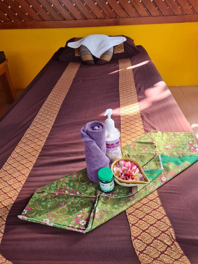 Bee Nat Garden Resort Bang Rak Beach  Bagian luar foto