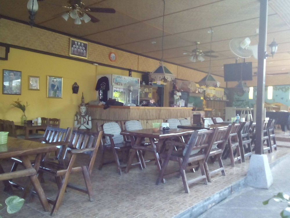 Bee Nat Garden Resort Bang Rak Beach  Bagian luar foto