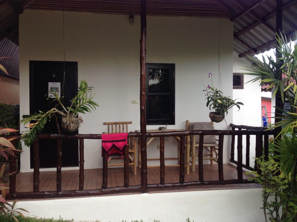 Bee Nat Garden Resort Bang Rak Beach  Bagian luar foto